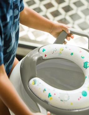 Entrenador de baño Bbluv