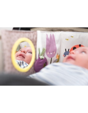 Libro Urban Garden Taf Toys juego didáctico infantil unisex