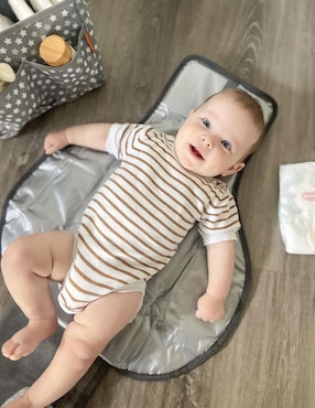 Cambiador Dreambaby de madera unisex