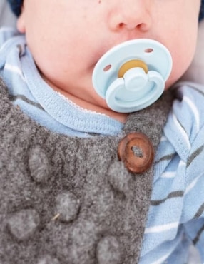 Juego de chupones Bibs Colour