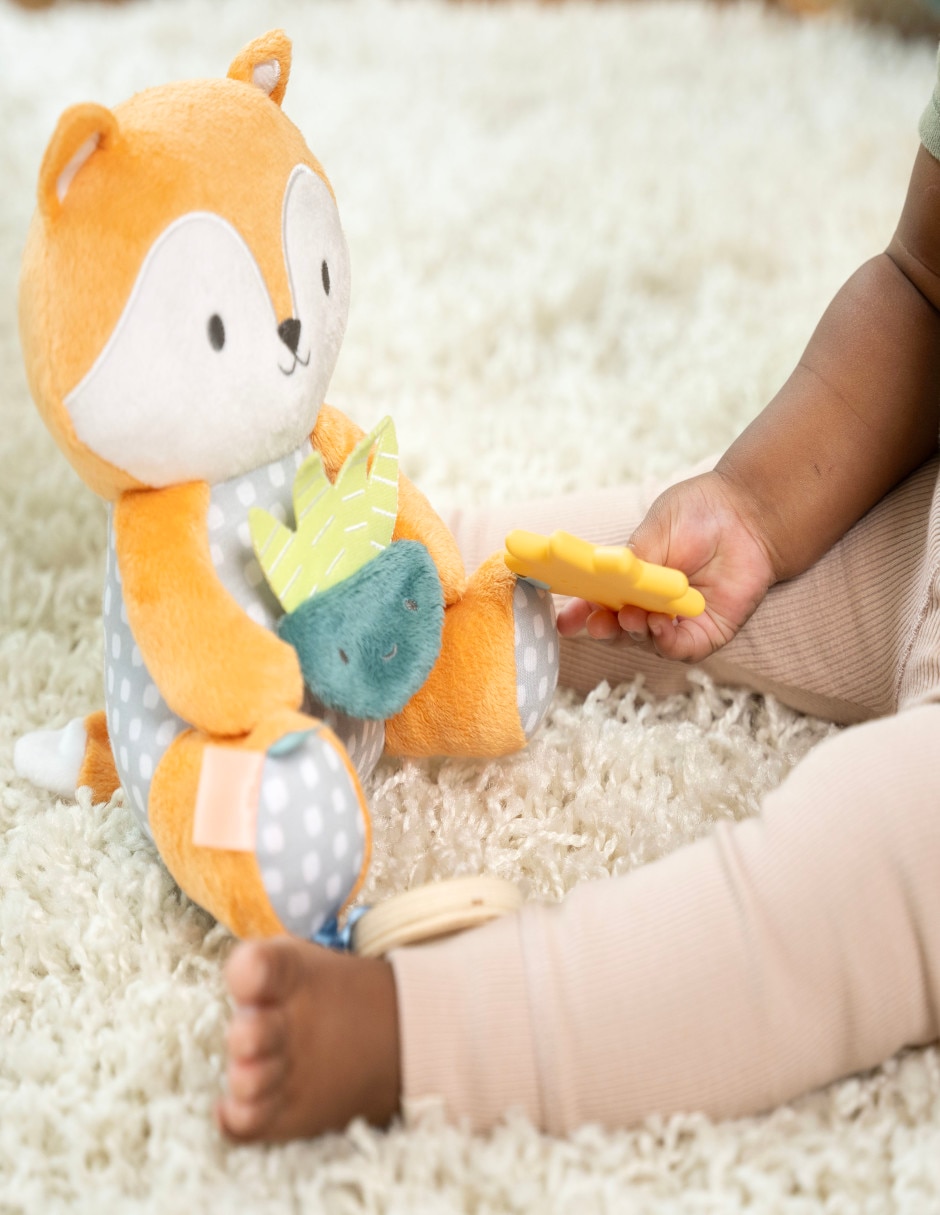 Plush Activity Pal Kitt El Zorro Calm Springs juego didáctico infantil unisex 4